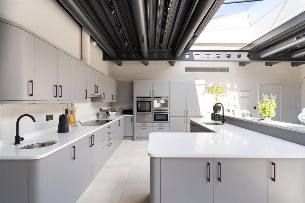 Tilton Street, Fulham, SW6 4 bed detached house £3,000,000
