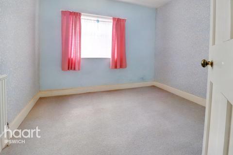 Thistlestone Lower Road, Westerfield, Ipswich, IP6 9AR