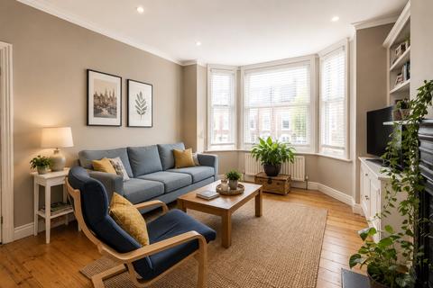3 bedroom maisonette to rent, Bangalore Street, Putney, SW15