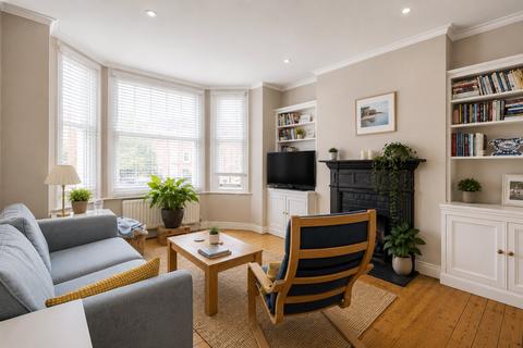 3 bedroom maisonette to rent, Bangalore Street, Putney, SW15