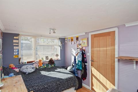 4 bedroom detached house for sale - Lambs Walk, Whitstable