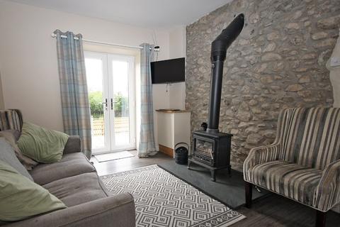 5 bedroom detached house for sale - Groeslon, Caernarfon, Gwynedd, LL54
