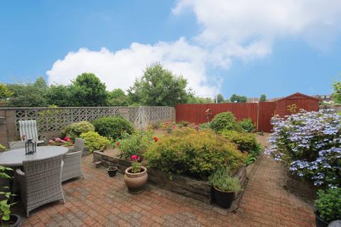 14 Bishops Close, Whitchurch, Cardiff, CF14 1NH