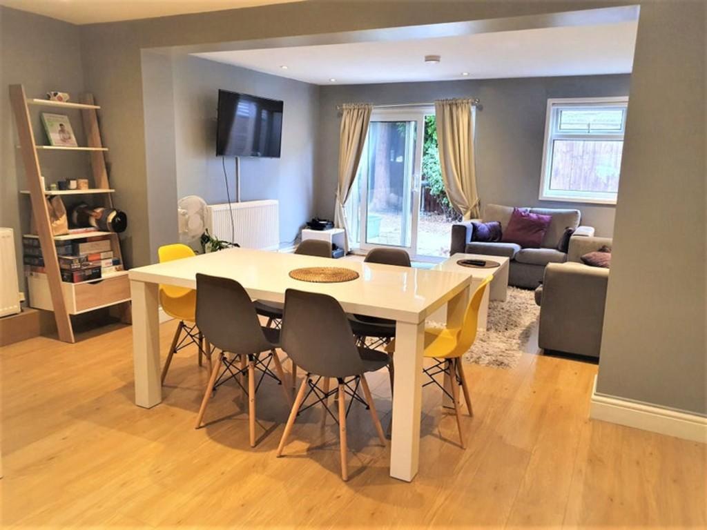 Dining Room Picture