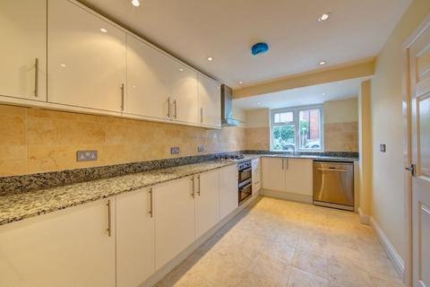 undefined, Worcester Road, Wimbledon
