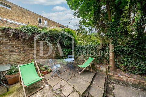 5 bedroom terraced house to rent, Haverstock Street, Islington, London