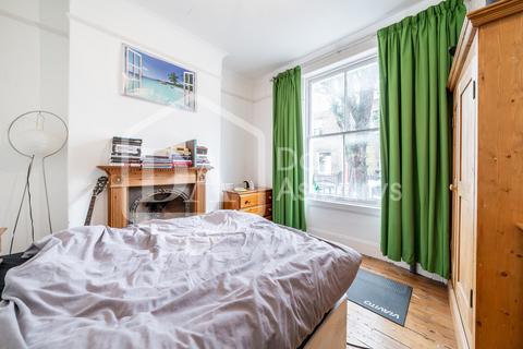 5 bedroom terraced house to rent, Haverstock Street, Islington, London