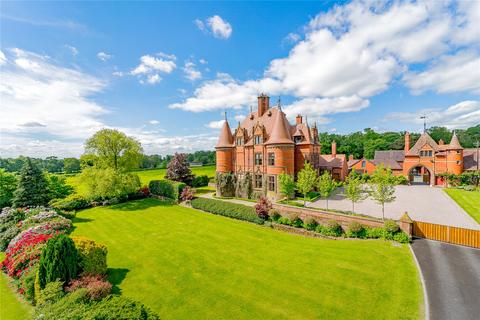 7 bedroom detached house to rent, Paddock Road, Eccleston, Chester, CH4