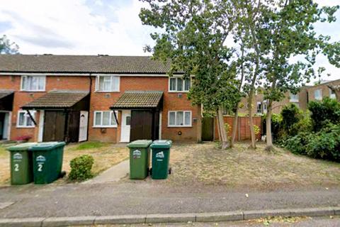 2 bedroom ground floor maisonette for sale, Westland Close, Stanwell