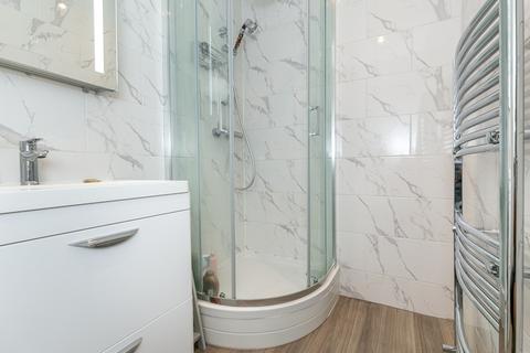 117 Abbeyfields Close, London, NW10 7EG