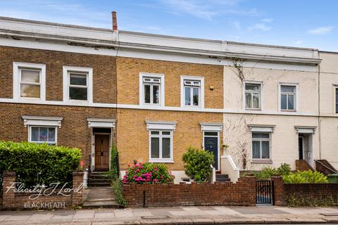 96 Plumstead Common Road, Plumstead, London, SE18 3RE