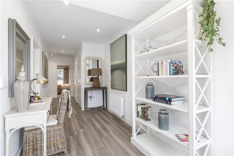 2 bedroom property for sale, Adel Gardens, Otley Road, Leeds, LS16
