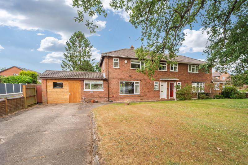 Birches Road, Codsall, Wolverhampton 3 bed semidetached house £299,950