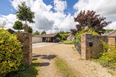 5 bedroom detached house for sale - Witham Friary, Five Bedroom Converted Barn