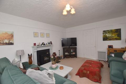 3 bedroom semi-detached house for sale - Cheriton Close, Halewood, Liverpool