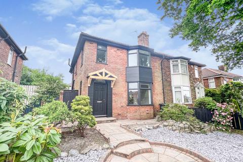 4 bedroom semi-detached house for sale - Chorley Old Road, Bolton
