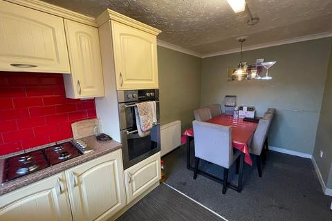 17 Berkley Hill, Corringham, Stanford-le-hope, SS17 7TR