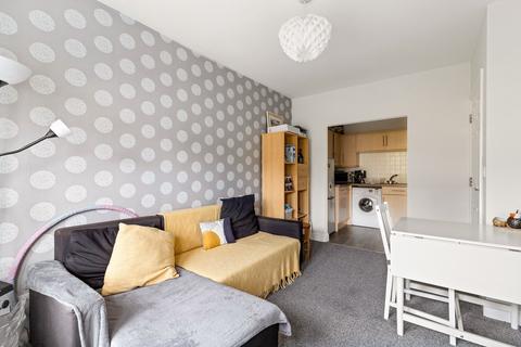 1 bedroom flat for sale - Bournemouth Gardens, Folkestone, CT19