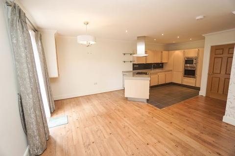 2 bedroom apartment to rent, Cherry Gardens, Heaton