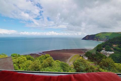 Flat 12, Imperial Court Castle Hill, Lynton, EX35 6JA