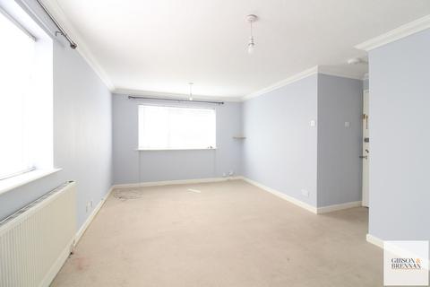 Flat 4, 4 Cossington Road, Westcliff-on-sea, SS0 7NJ