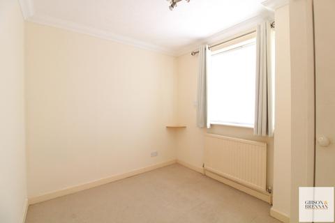 Flat 4, 4 Cossington Road, Westcliff-on-sea, SS0 7NJ