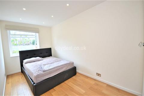 2 bedroom flat to rent, Elton Lodge, London W5