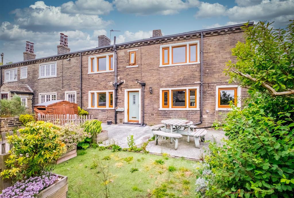 Clarendon Place, Queensbury, Bradford 3 bed character property £220,000