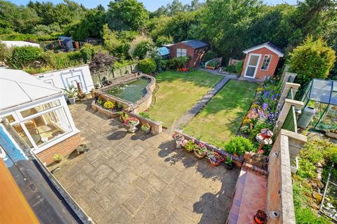 3 bedroom semi-detached house for sale - Pean Hill, Whitstable