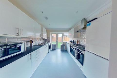 7 bedroom house share to rent - Western Terrace, Portsmouth