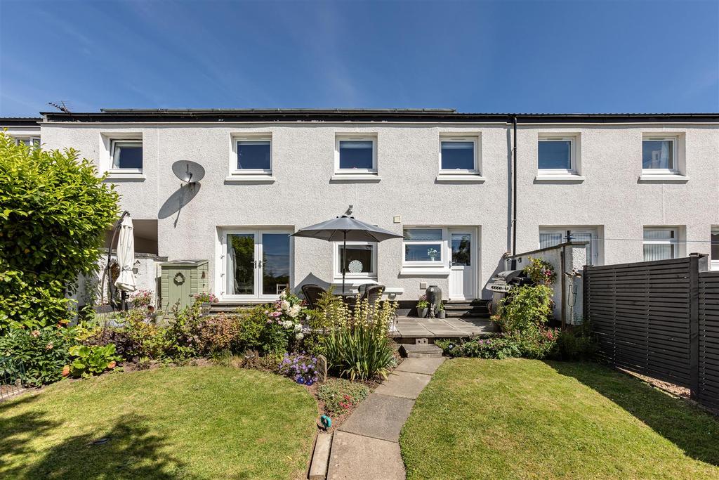 Marigold Drive, Galashiels 3 bed terraced house £150,000