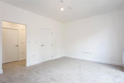 4 bedroom terraced house to rent - Caird Street, London, W10