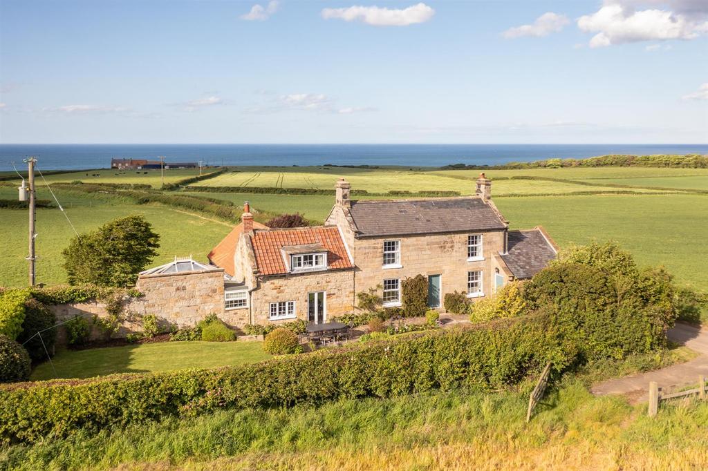 Hillside, Sandsend, Whitby 3 bed house for sale £900,000