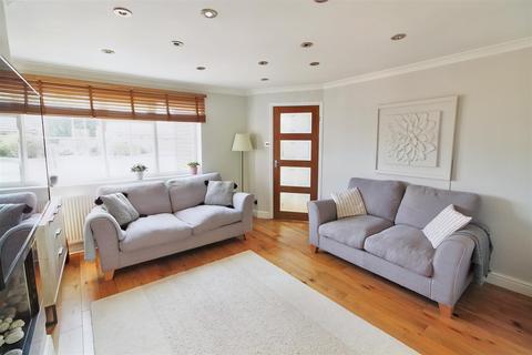 2 bedroom semi-detached house for sale - Fairfield Rise, Kirkburton, Huddersfield HD8 0SS
