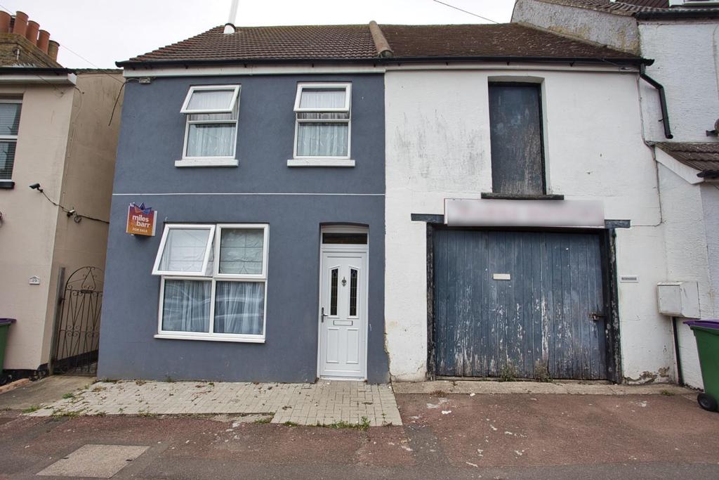 Marshall Street, Folkestone 3 bed semidetached house £230,000