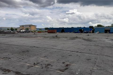 Industrial unit to rent - Ferry Road, Hessle, East Yorkshire, HU13 0TP
