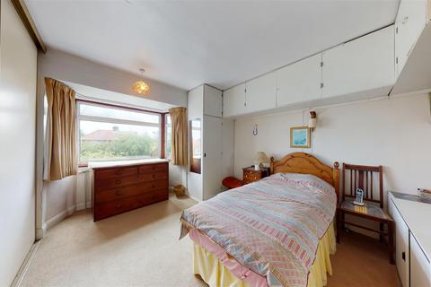 28 Rough Common Road, Rough Common, Canterbury, CT2 9DJ