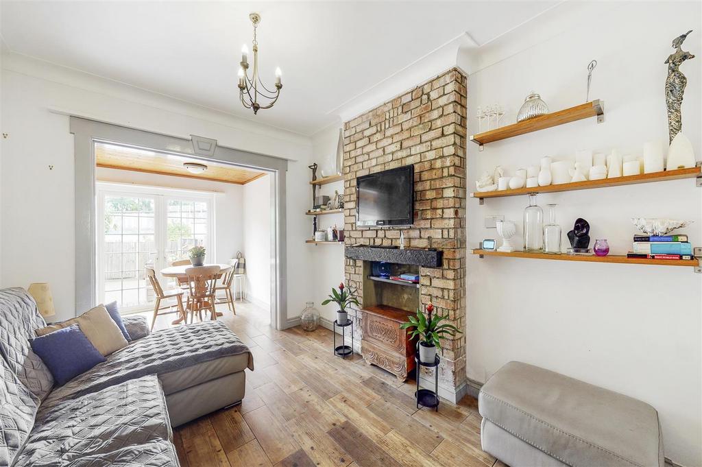 Orchard Gate, GREENFORD 4 bed semidetached house for sale £700,000