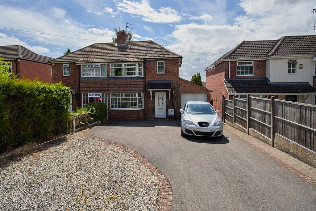 Hollycroft Crescent, Hinckley 2 bed semidetached house £225,000