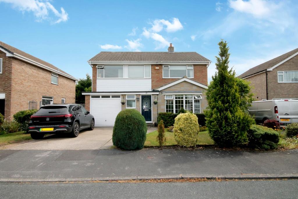 Mallinson Crescent, Harrogate, HG2 9HP 4 bed house £625,000