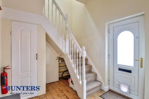 30 Incline Road, Oldham, OL8 4QW