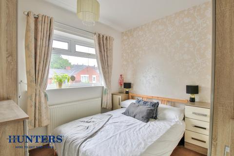 22 Bellfield Avenue, Oldham, OL8 3EW
