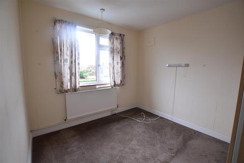 59 Crofthill Road, Slough, SL2 1HG