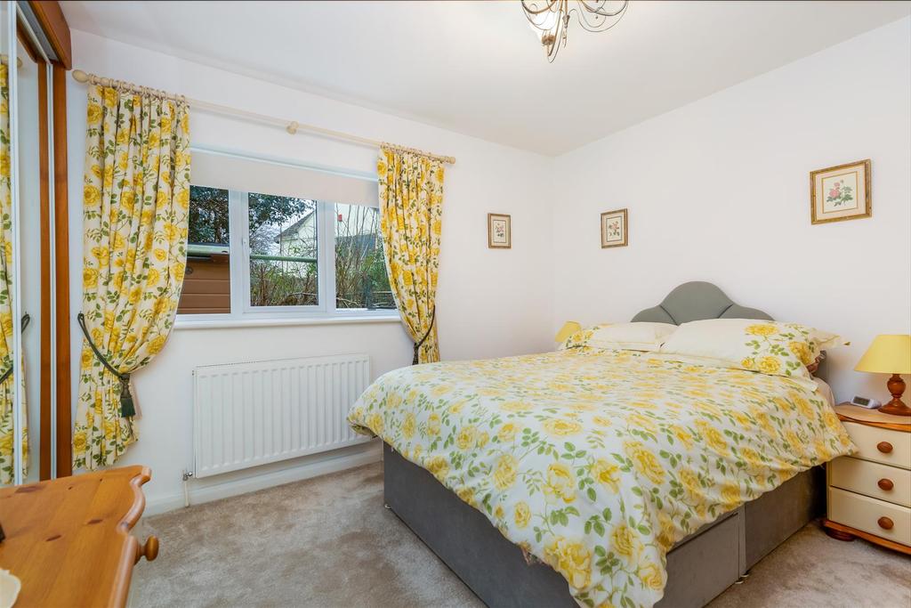 A 14 - Netherton, Redland Lodge - 210211.jpg