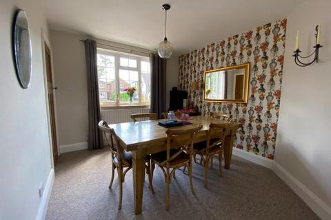 7, New Cottages Shottery Road, Stratford-upon-avon, CV37 9QH