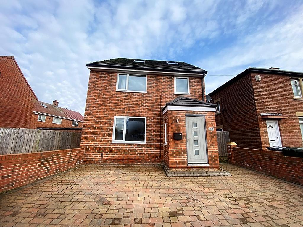 Mcnamara Road, Howdon, Wallsend 3 bed detached house for sale £165,000