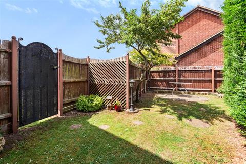 2 Battle Abbey, Bedford, MK41 0TR