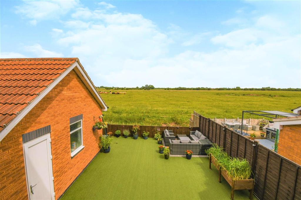 Astley Close, Hedon 3 bed detached house £240,000