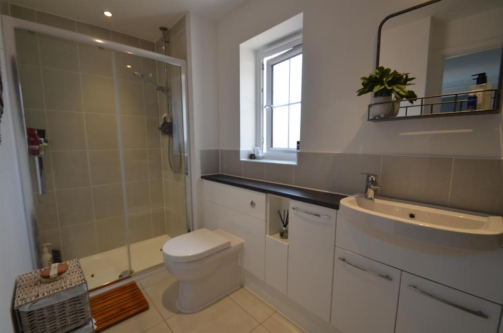 En-suite shower room