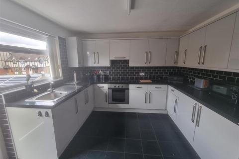 3 bedroom semi-detached house for sale - Port Talbot Place, Ravenhill, Swansea
